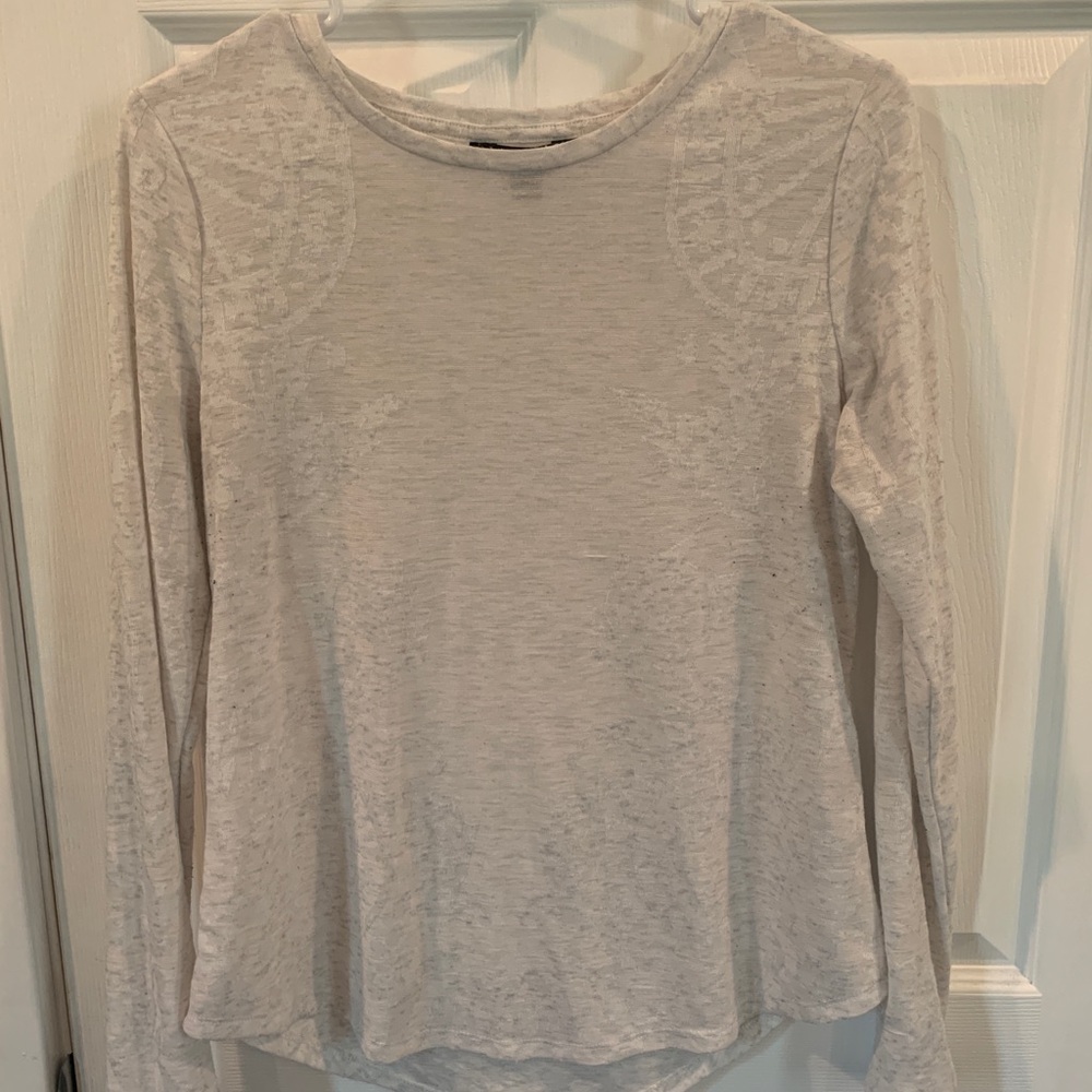Simply Vera Vera Wang Tan Fitted Long Sleeve T-Shirt